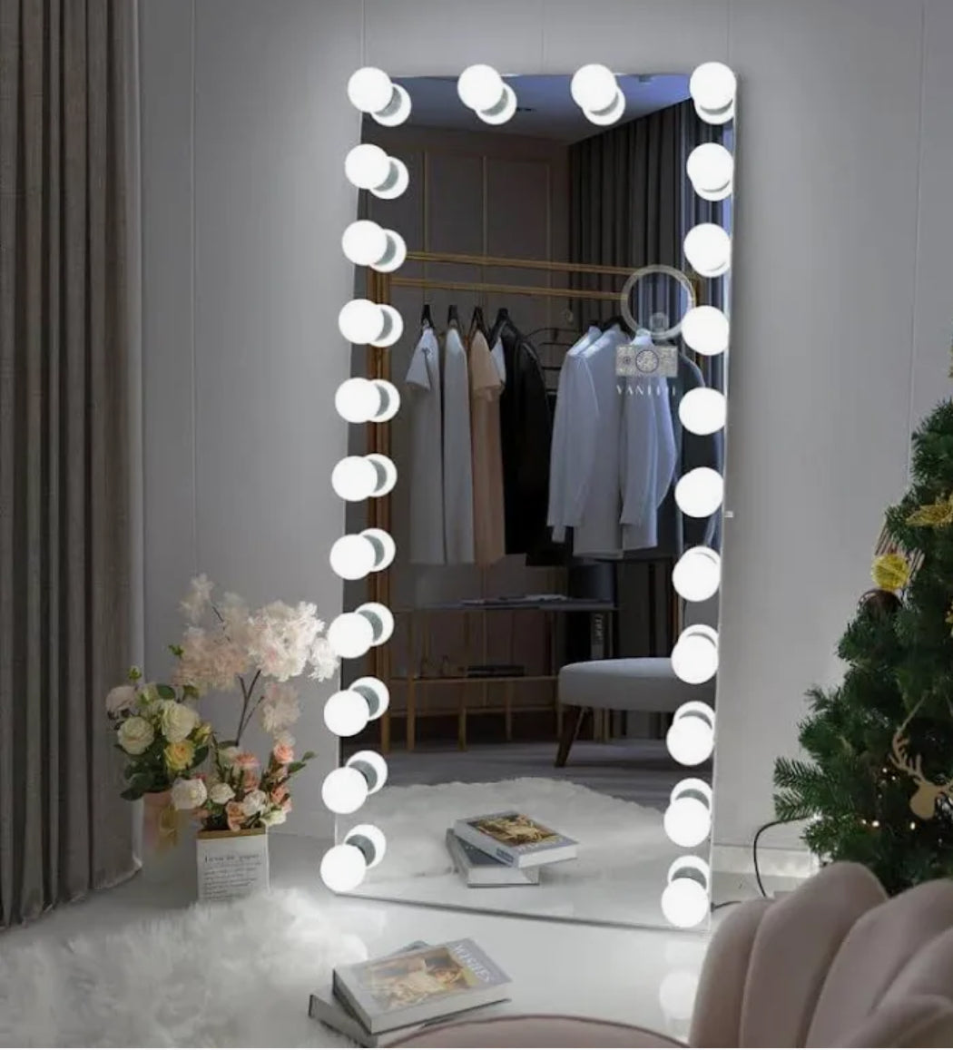 Renaissance mirror with LED lighting 170 x 70 cm gold  available instore